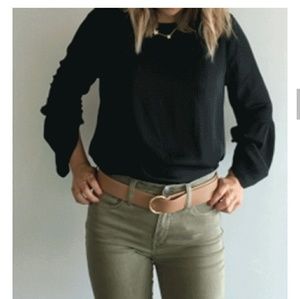 New Mia below the belt,  tan